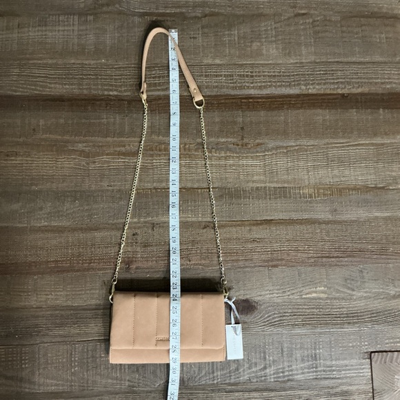 Katie Loxton Kayla Quilted Crossbody Bag Soft Tan Vegan Leather - Picture 9 of 10